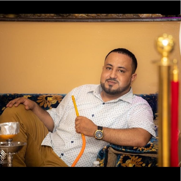 Meet your Posher, Mustafa - Picture 1 of 1